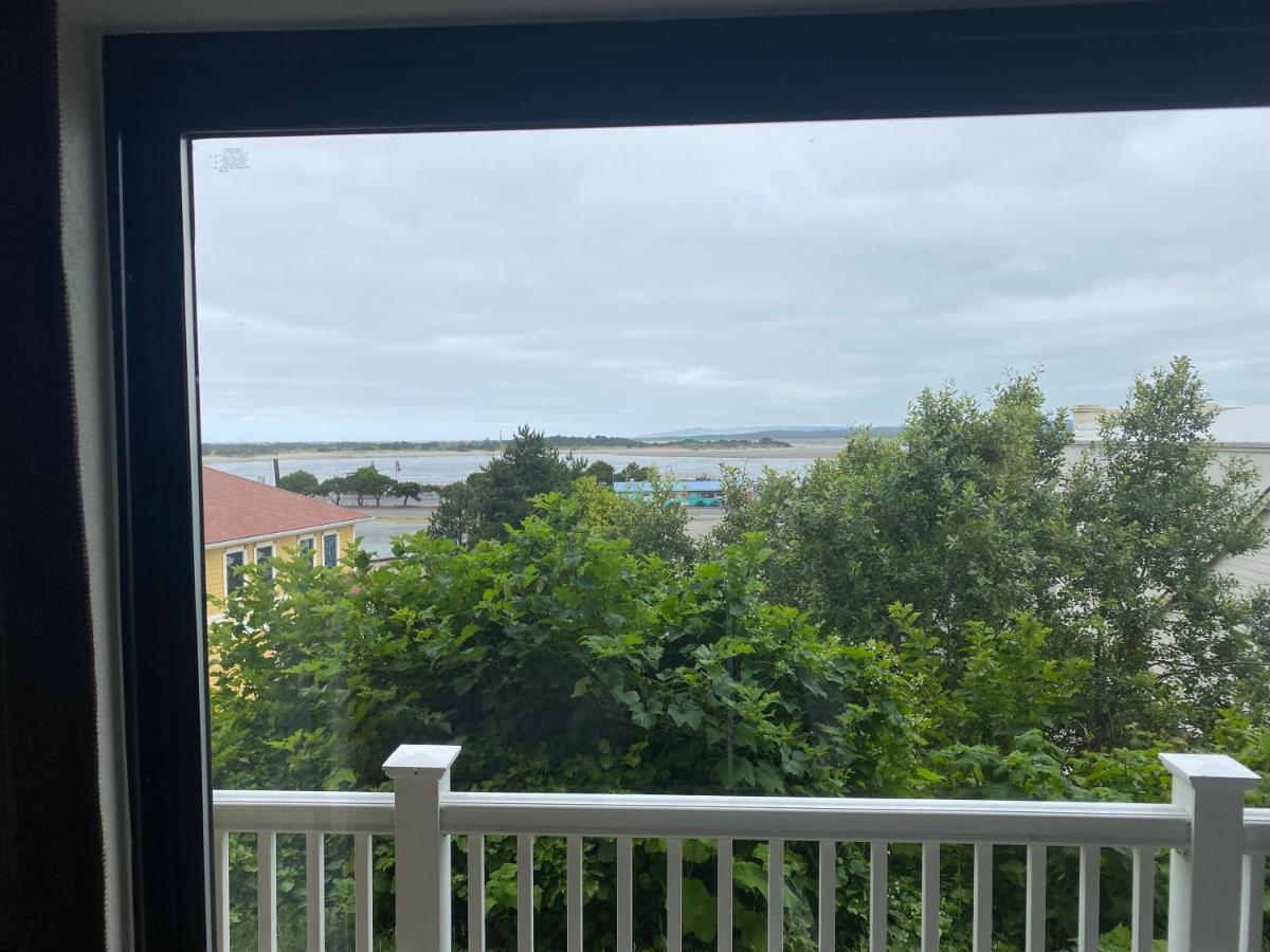 Bandon Inn 外观 照片